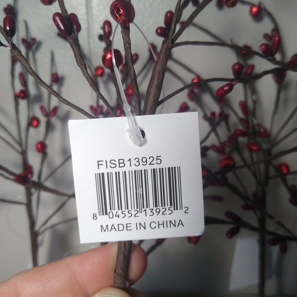 Lot of 5 Bell and Burgundy Pip Picks NIP - Picture 3 of 9